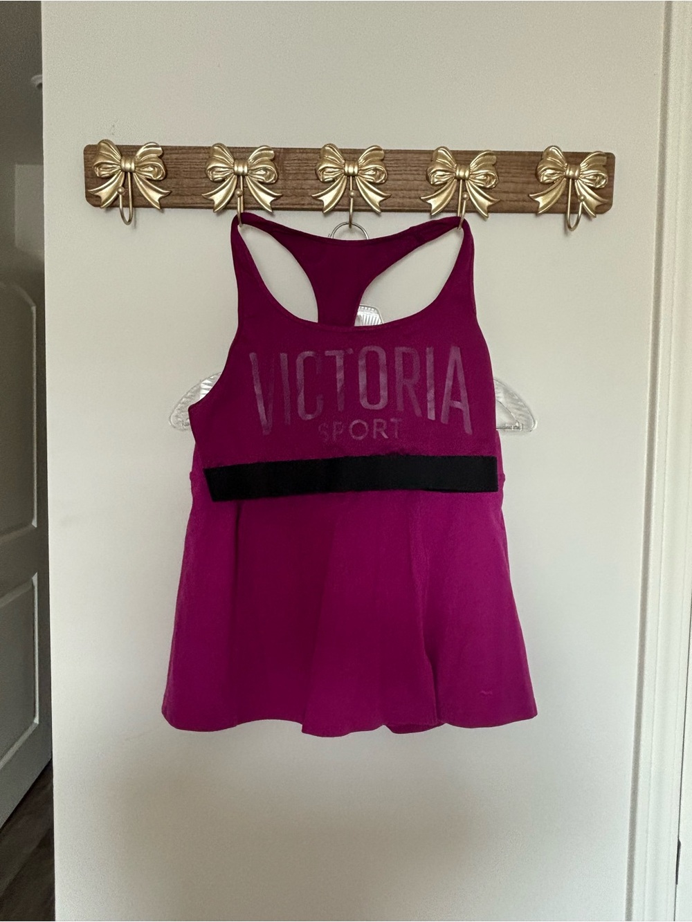 PINK Victoria's Secret Magenta Racerback Skort with matching bra set